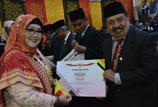 Rapat Paripurna HUT ke-349 Kota Padang, DPRD Apresiasi Keberhasilan Pembangunan yang Dilakukan Pemko